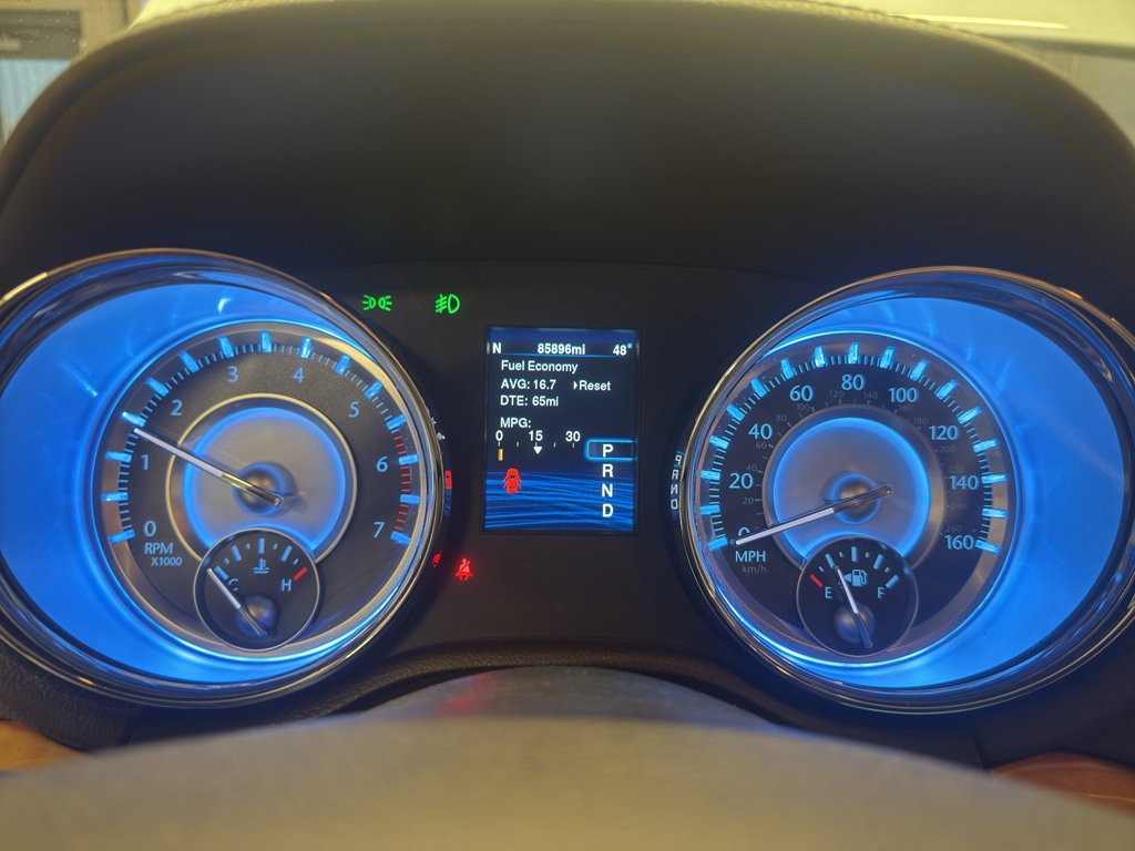 Used 2013 Chrysler 300 C w/ Harman Kardon Audio Group image 17