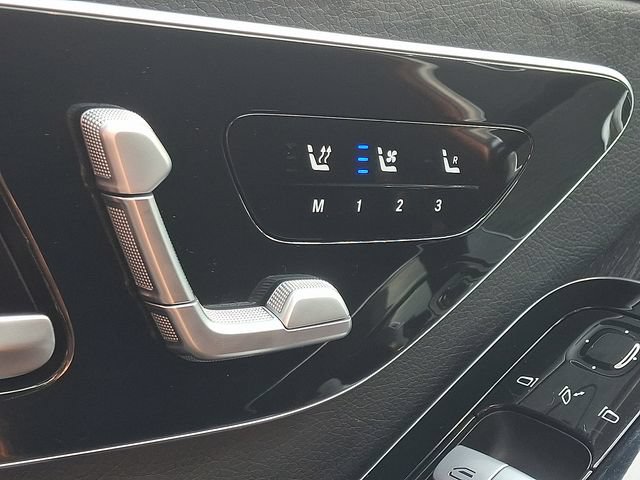 Used 2022 Mercedes-Benz S 500 4MATIC image 24