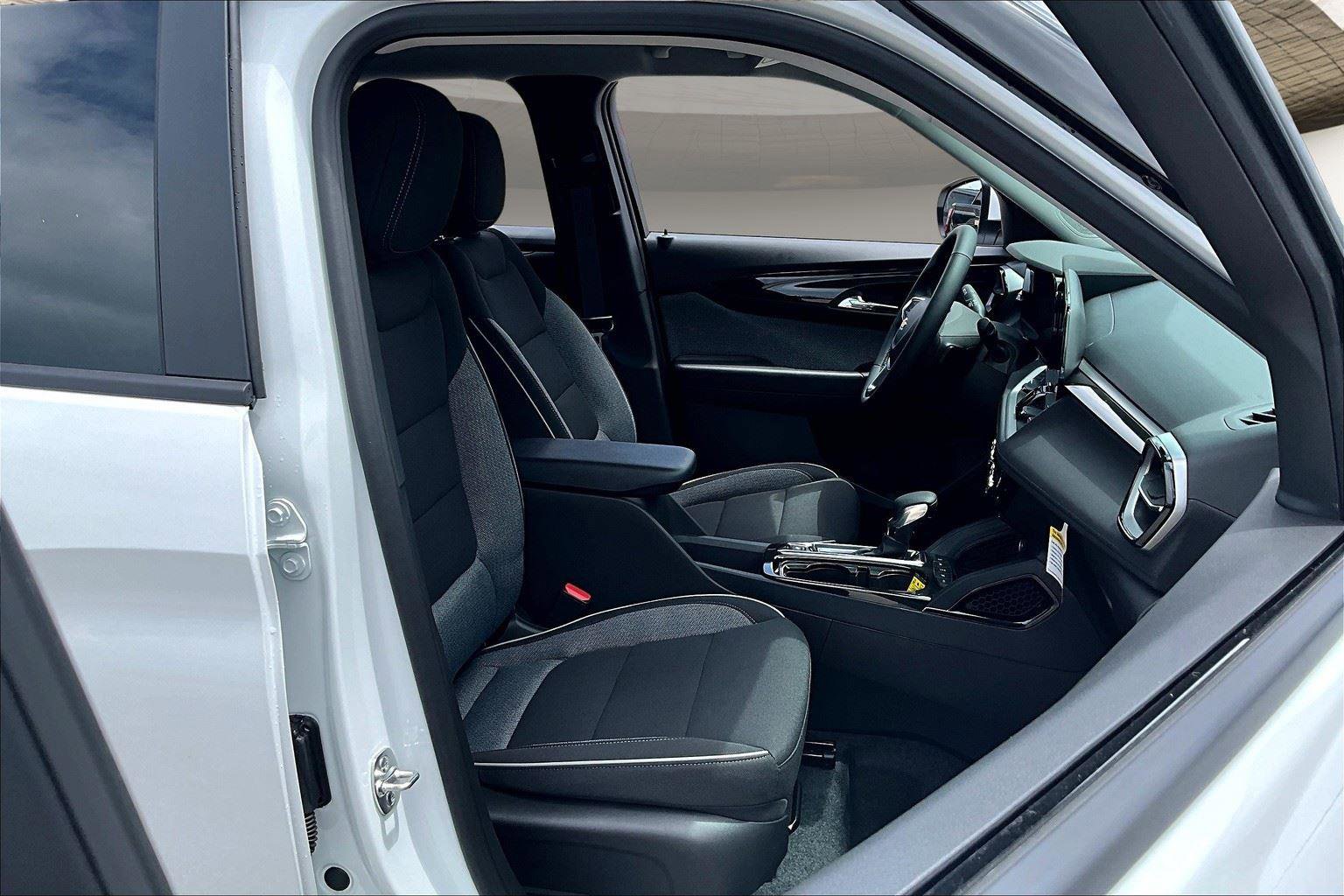 New 2026 Chevrolet TrailBlazer LT w/ LT Cold Weather Package image 11