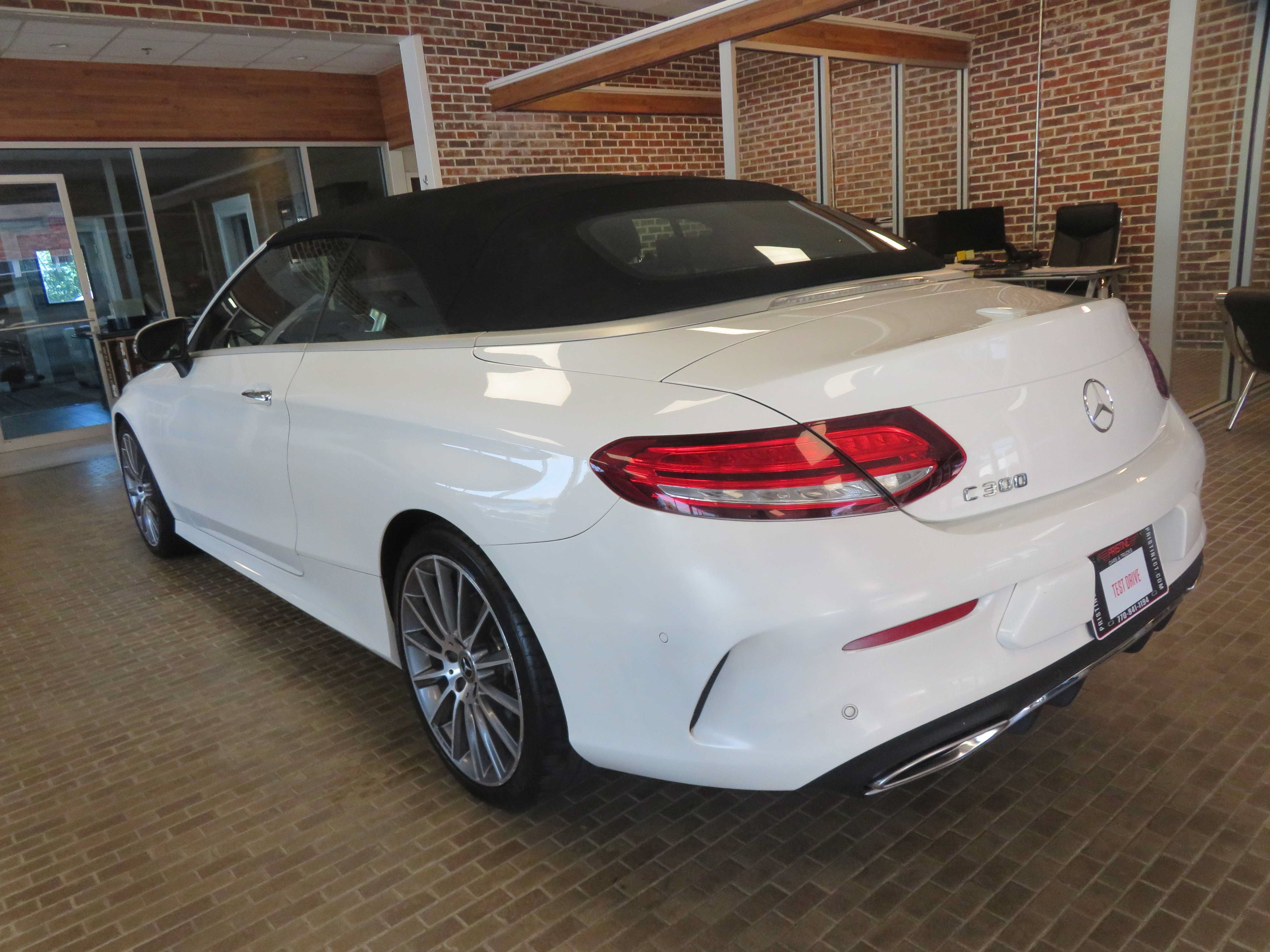 Used 2021 Mercedes-Benz C 300 Cabriolet image 6