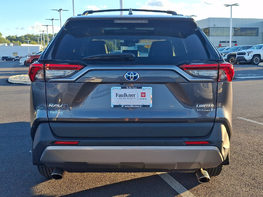 Certified 2023 Toyota RAV4 Limited AWD/4WD image 5