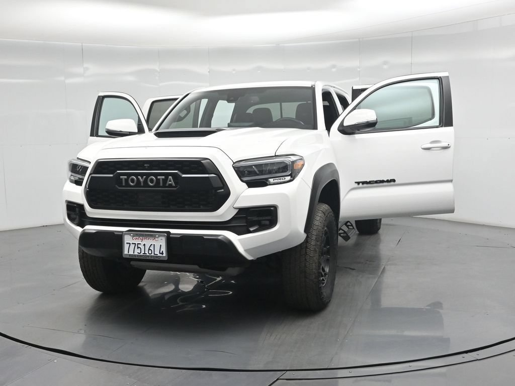 Used 2022 Toyota Tacoma TRD Pro AWD/4WD image 30