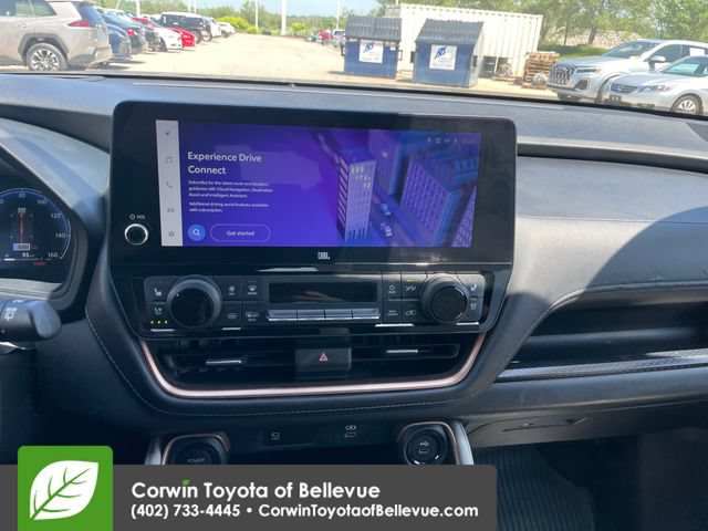 Used 2024 Toyota Grand Highlander AWD Hybrid image 18