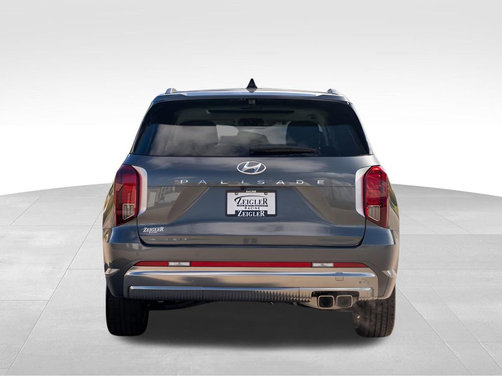 Used 2024 Hyundai Palisade Calligraphy image 8
