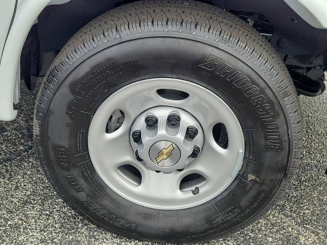 New 2025 Chevrolet Express 2500 w/ Driver Convenience Package RWD image 13