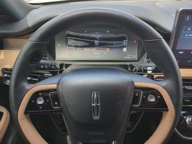 Used 2023 Lincoln Corsair Reserve image 30