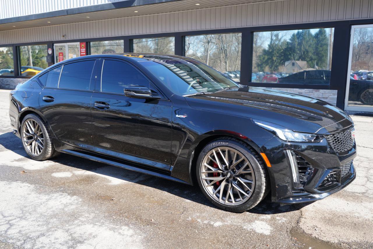 Used 2023 Cadillac CT5 V Blackwing w/ LPO, Bronce Accent Package RWD image 2