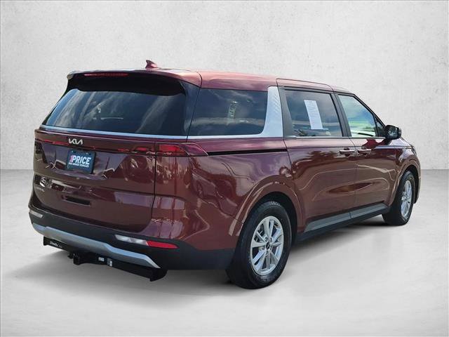 Used 2024 Kia Carnival LX FWD image 5