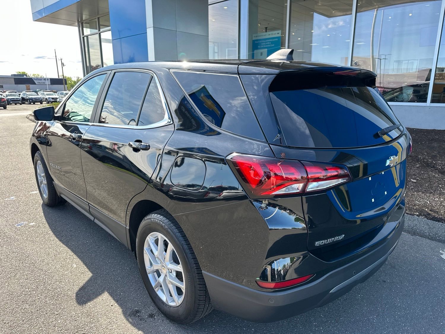 Used 2024 Chevrolet Equinox LT AWD/4WD image 7
