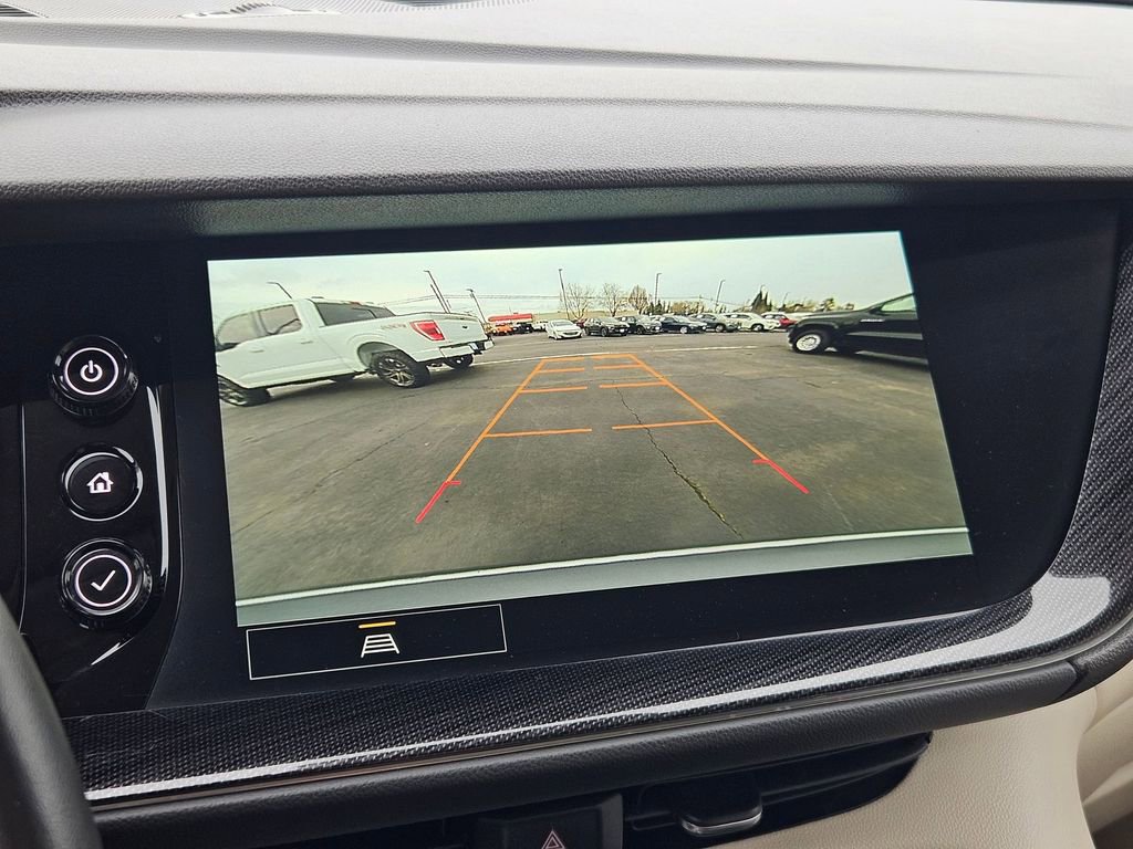 Used 2023 Buick Envision Preferred image 21