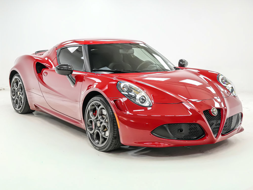Used 2015 Alfa Romeo 4C Launch Edition w/ Convenience Group RWD image 8
