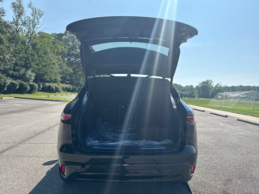 New 2026 Jaguar F-PACE R-Dynamic S AWD/4WD image 9