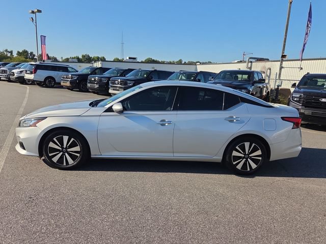 Used 2019 Nissan Altima 2.5 SV FWD image 6
