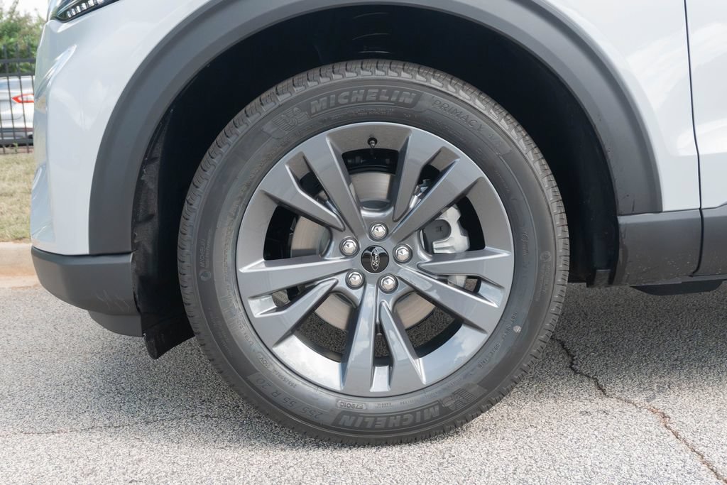 New 2026 Ford Explorer Active w/ Active Comfort Package AWD/4WD video 2