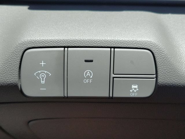 Certified 2026 Hyundai Elantra SE FWD image 16