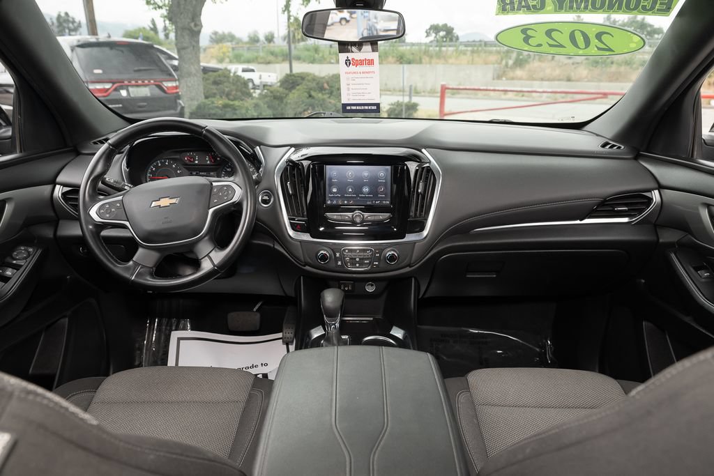 Used 2023 Chevrolet Traverse LT FWD image 22
