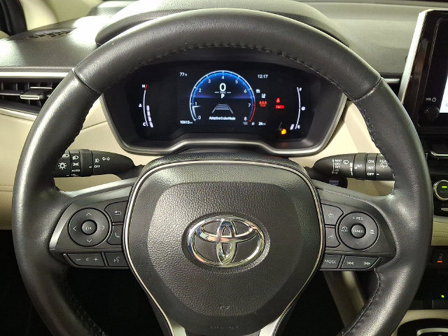 Used 2024 Toyota Corolla Cross XLE w/ Convenience Package AWD/4WD image 19