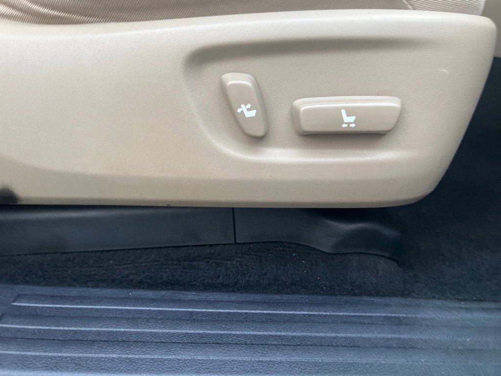 Used 2011 Toyota 4Runner SR5 image 31