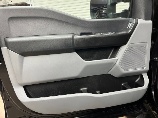Used 2024 Ford F550 4x4 Crew Cab Super Duty image 24