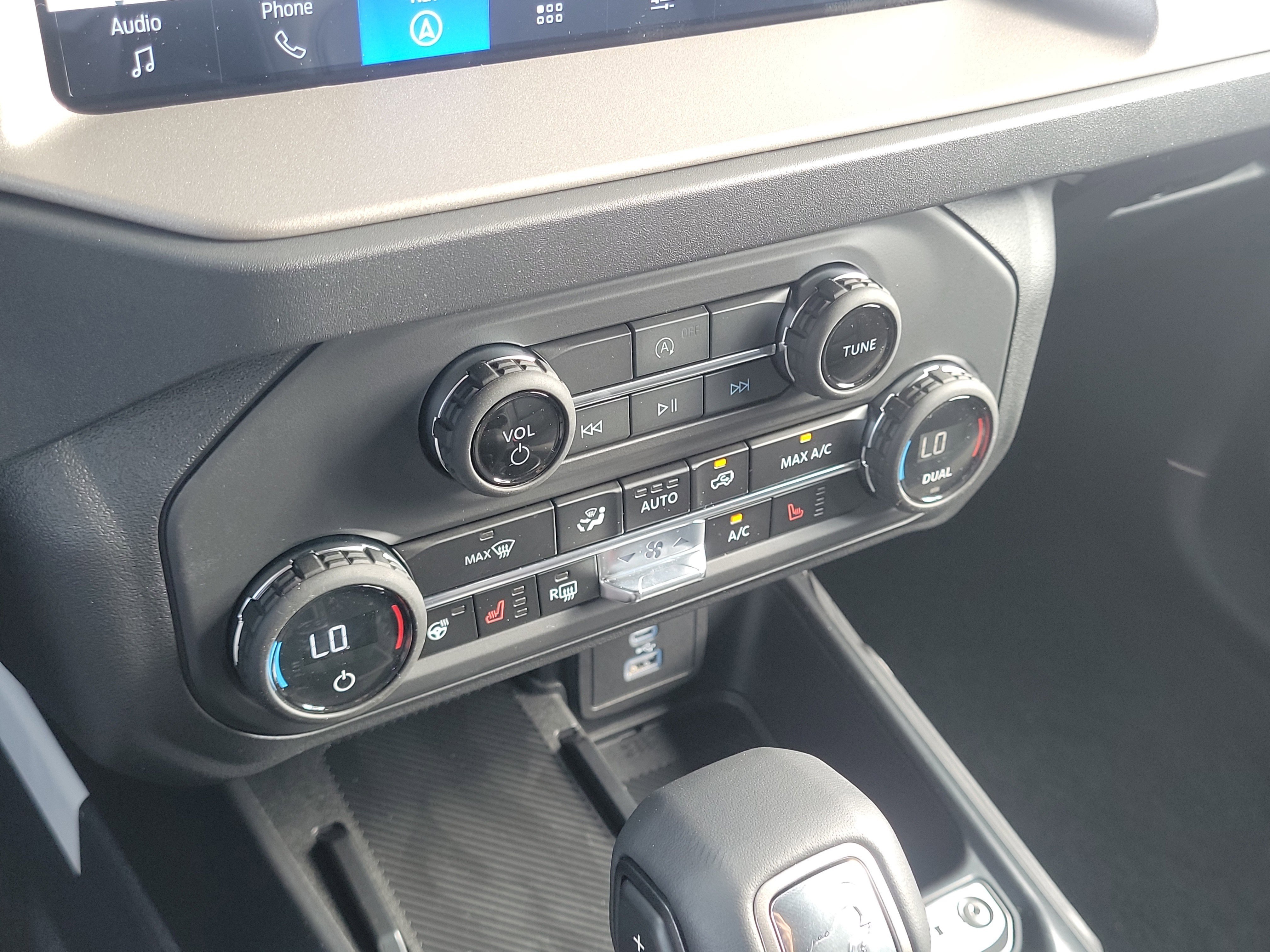 New 2025 Ford Bronco Outer Banks image 18