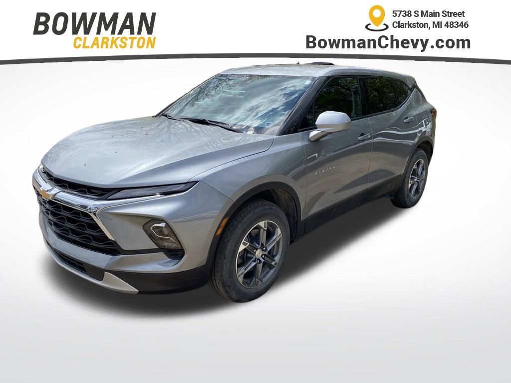 Used 2024 Chevrolet Blazer LT w/ Driver Confidence Package FWD image 1