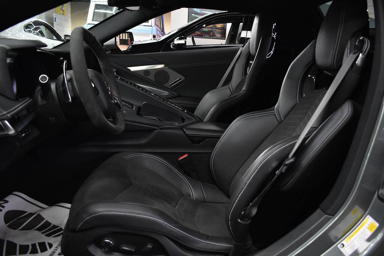 Used 2023 Chevrolet Corvette Stingray Preferred Conv w/ Battery Protection Package RWD image 27