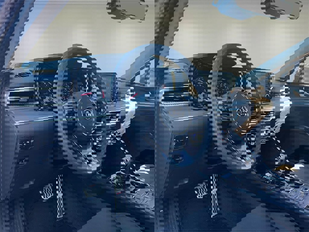 Used 2021 Kia K5 LXS image 18