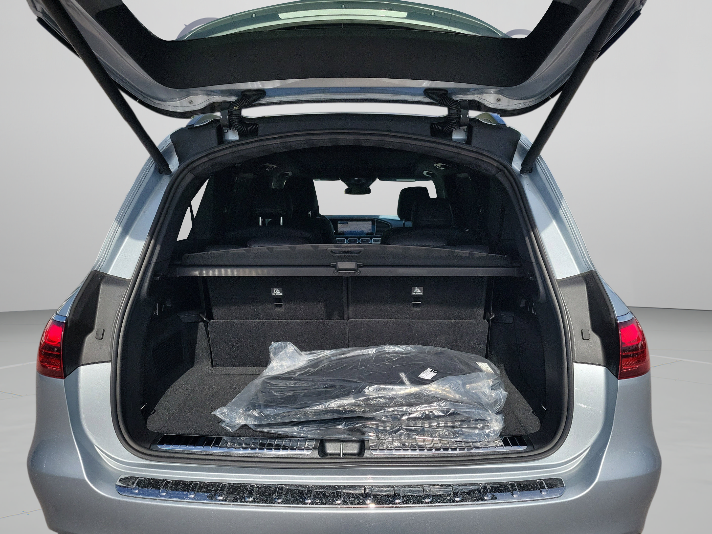 New 2026 Mercedes-Benz GLS 580 4MATIC image 5