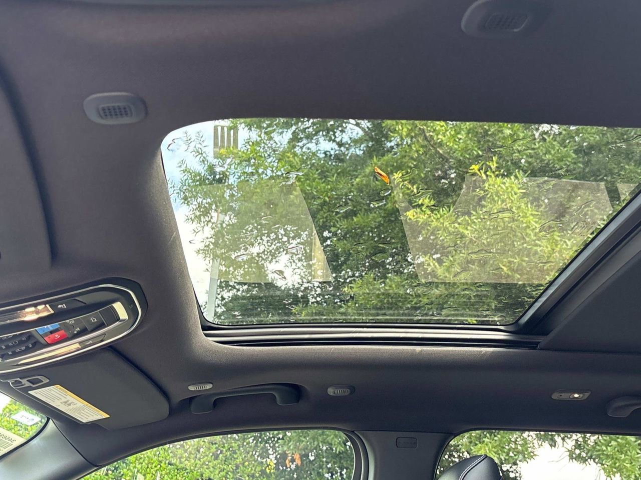 New 2025 Jeep Grand Cherokee Limited w/ Black Appearance Package image 29