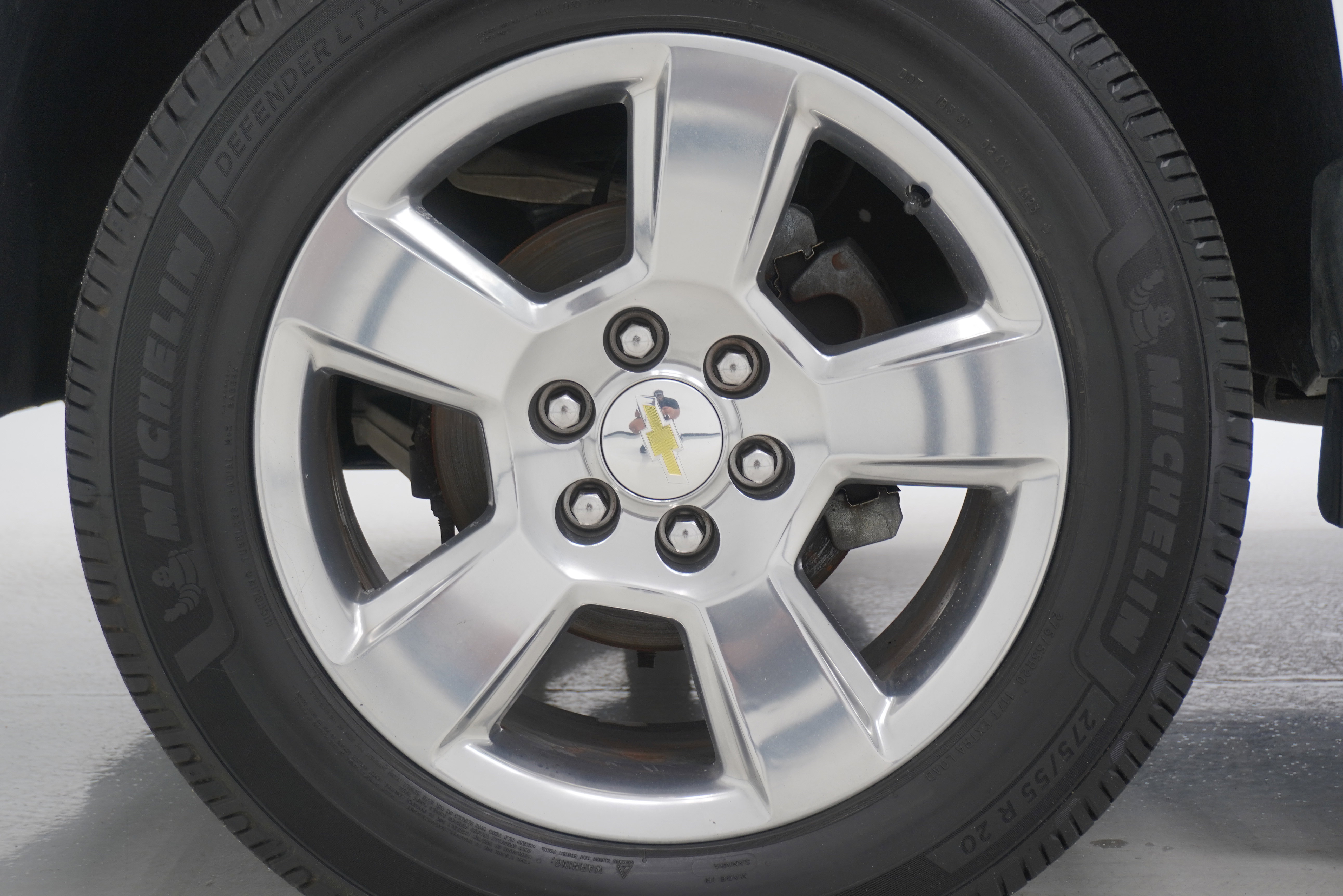 Used 2016 Chevrolet Suburban LTZ image 31