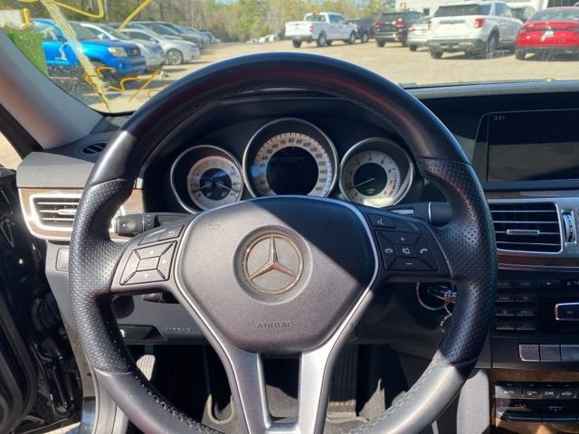 Used 2014 Mercedes-Benz E 350 Sedan image 24
