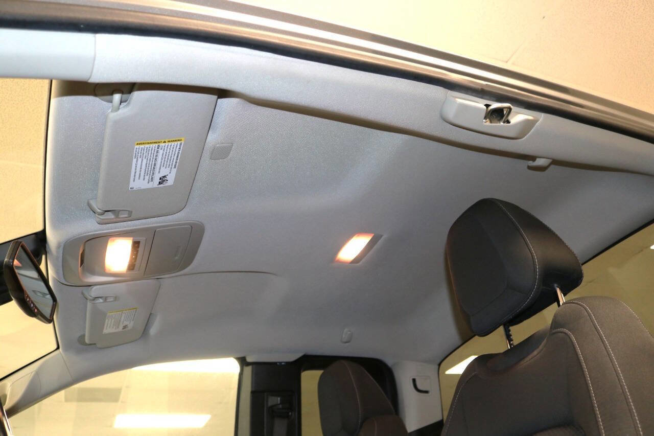 Used 2022 Chevrolet Colorado LT w/ Fleet Safety Package image 72