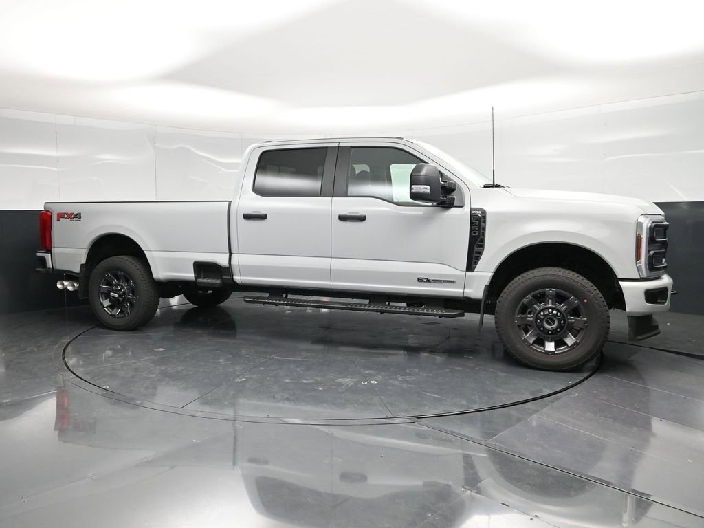 New 2026 Ford F350 XL w/ STX Appearance Package AWD/4WD image 3