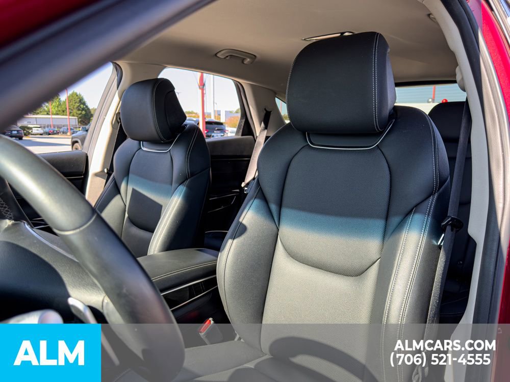Used 2025 Genesis GV70 2.5T AWD/4WD image 6