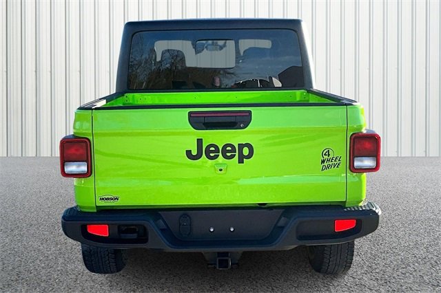 Used 2021 Jeep Gladiator Willys image 4