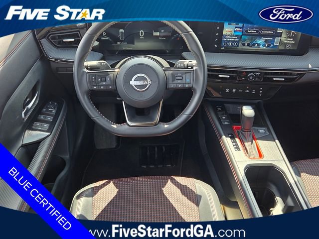 Used 2025 Nissan Kicks SR FWD image 13