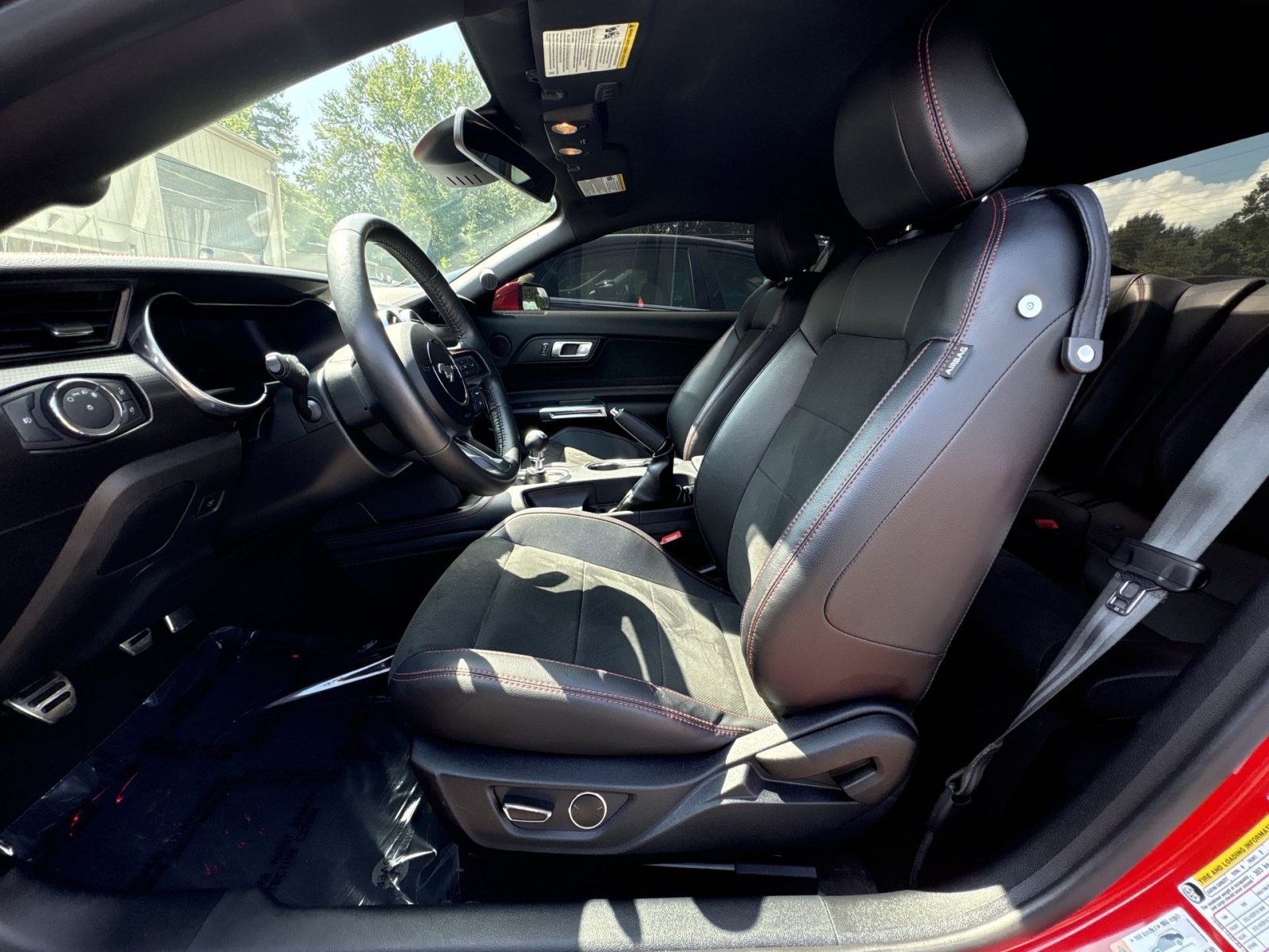 Used 2019 Ford Mustang GT Premium w/ Equipment Group 401A RWD image 13