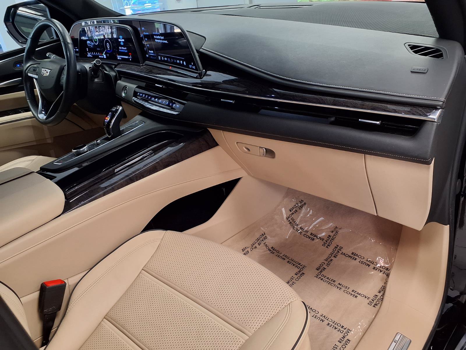 Certified 2023 Cadillac Escalade Premium Luxury RWD image 9