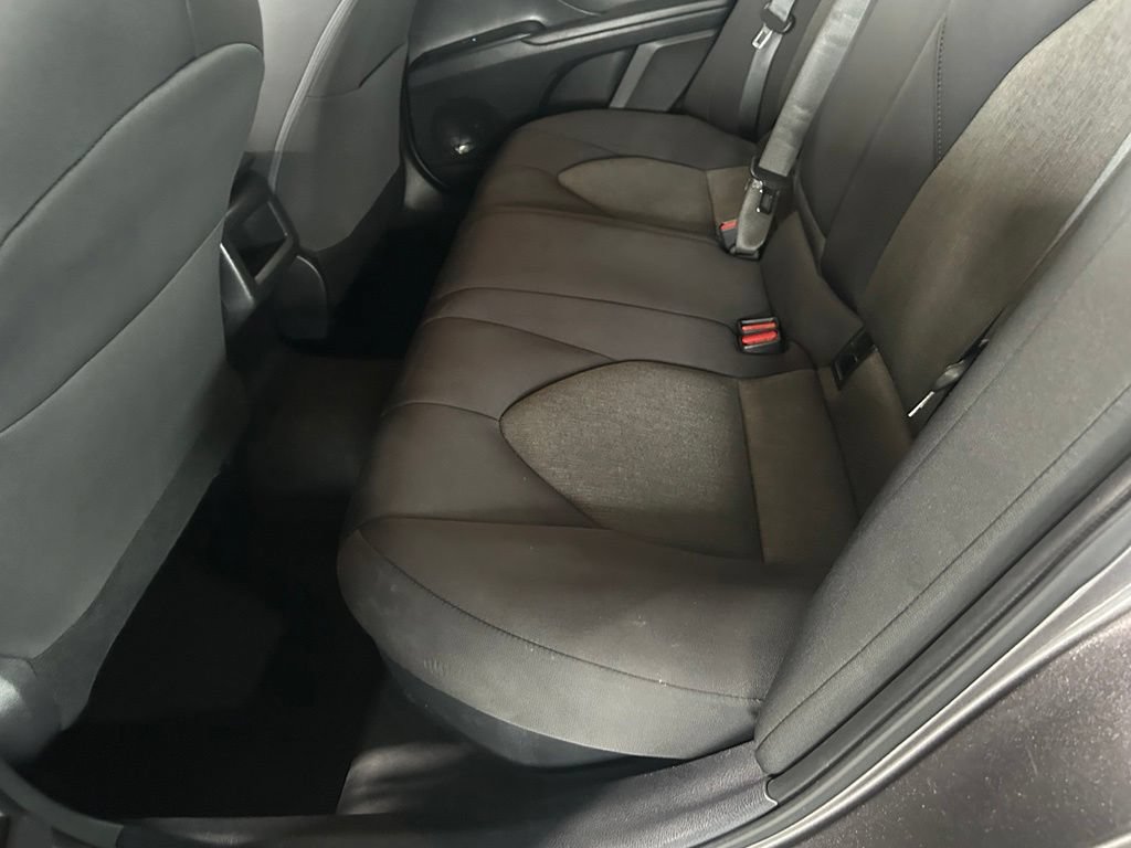 Used 2020 Toyota Camry LE FWD image 47