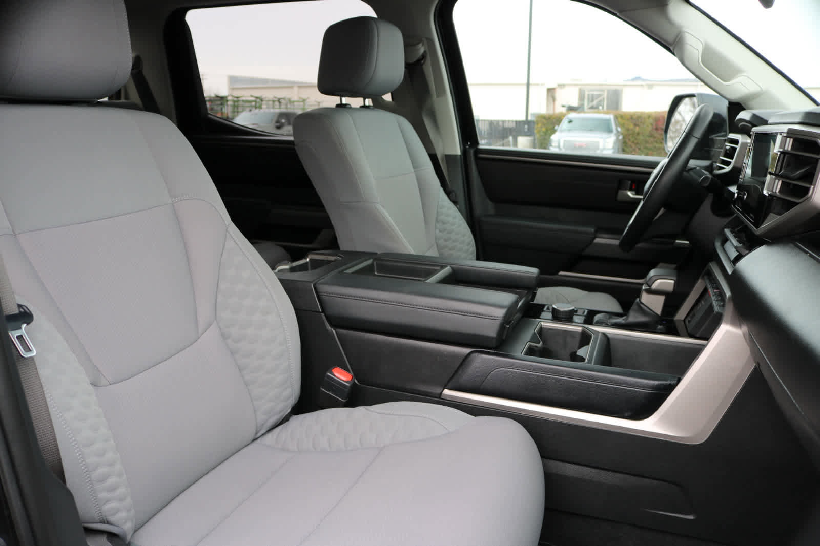 Used 2023 Toyota Tundra SR5 w/ SR5 Convenience Package image 23