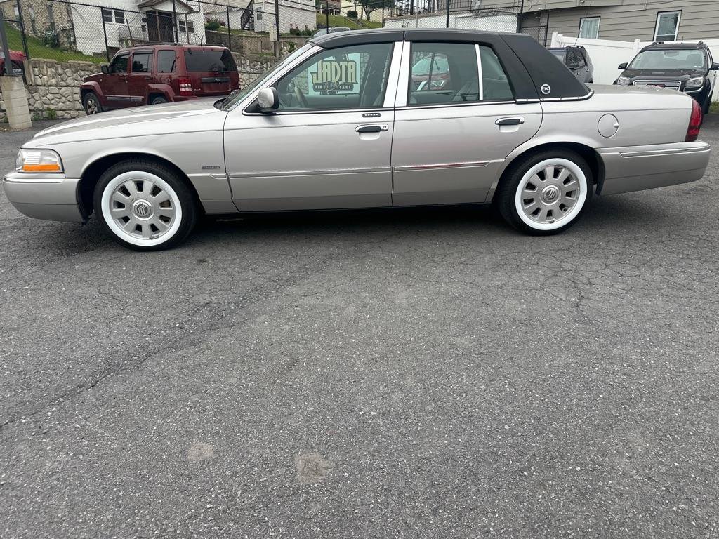 Used 2005 Mercury Grand Marquis LS RWD image 3