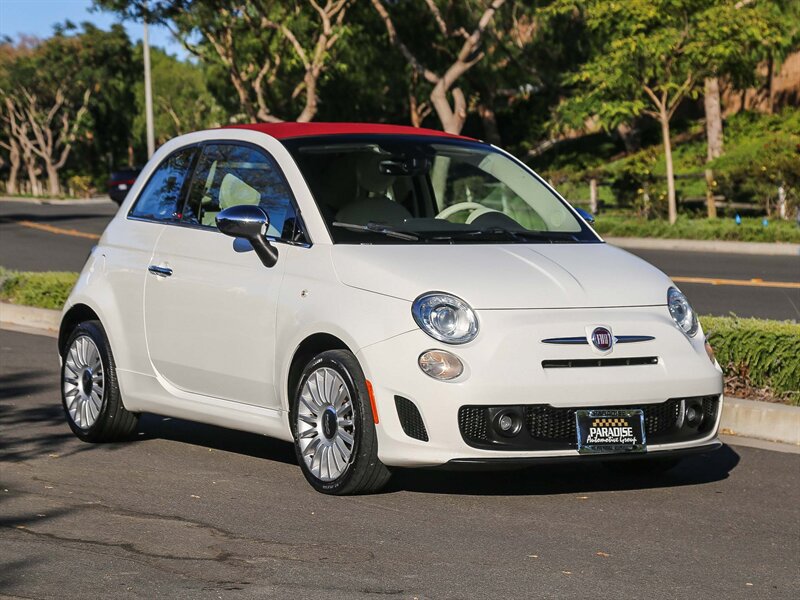 Used 2019 FIAT 500 Lounge FWD image 3