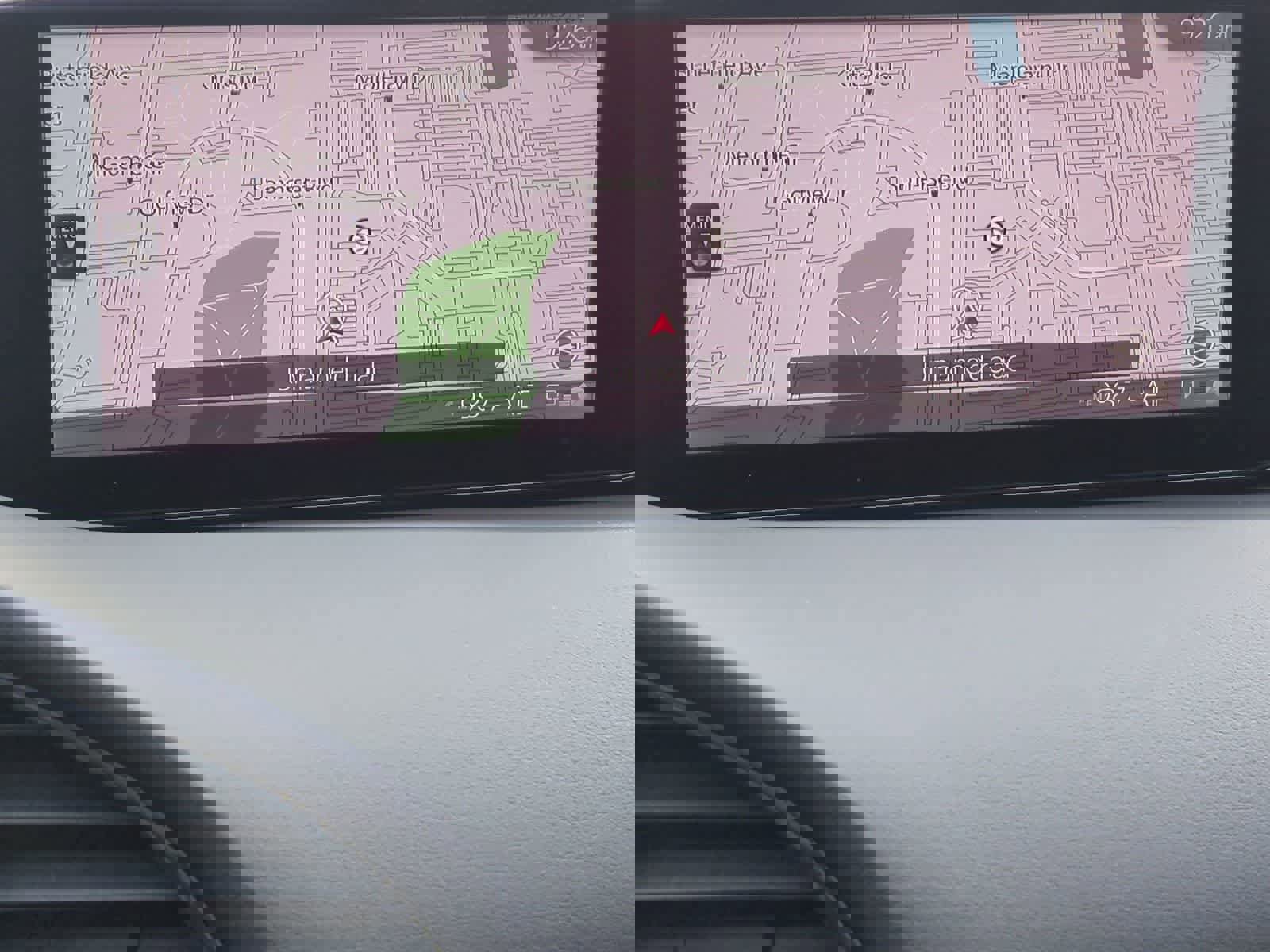 New 2026 MAZDA MAZDA3 Hatchback w/Premium Plus Pkg image 29