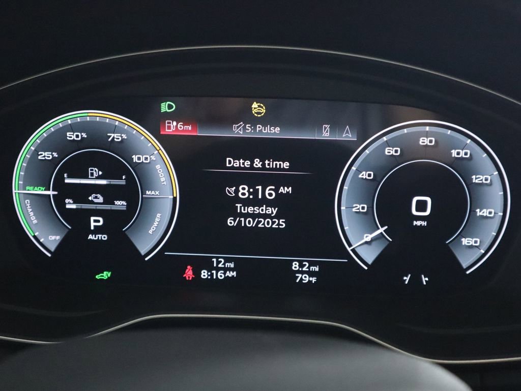 Used 2025 Audi Q5 e Premium Plus w/ Premium Plus Package image 33