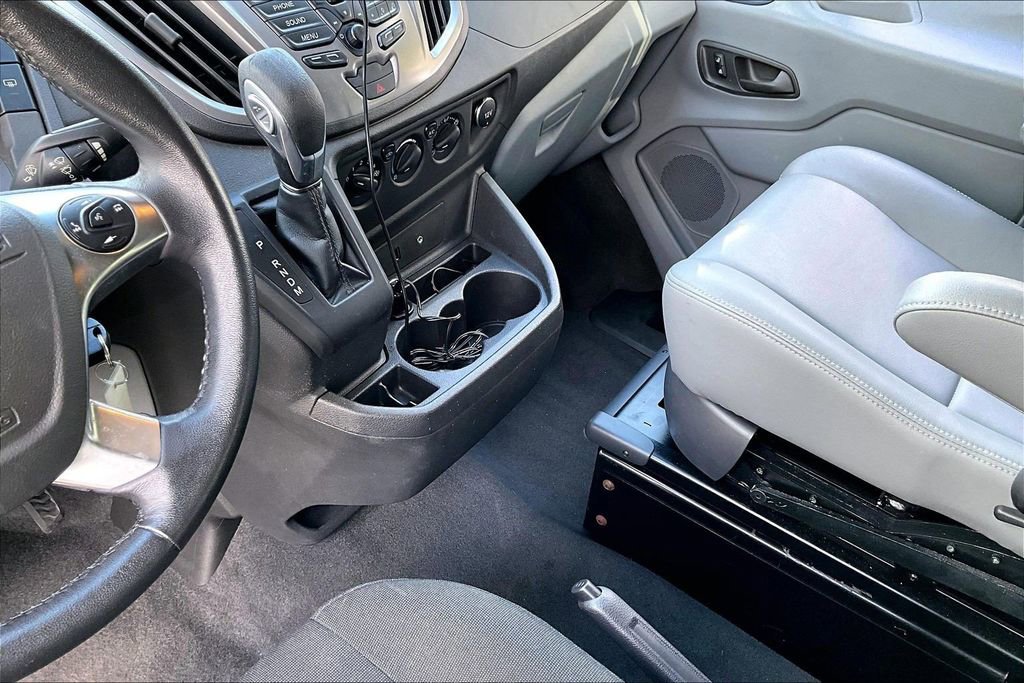 Used 2016 Ford Transit 150 XLT image 14