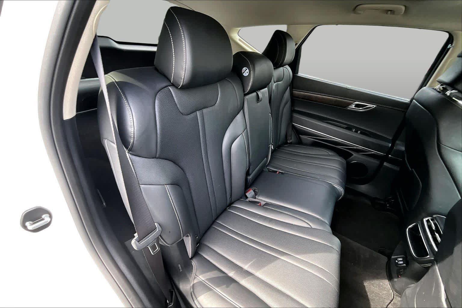 Used 2024 Genesis GV80 3.5T AWD/4WD image 39
