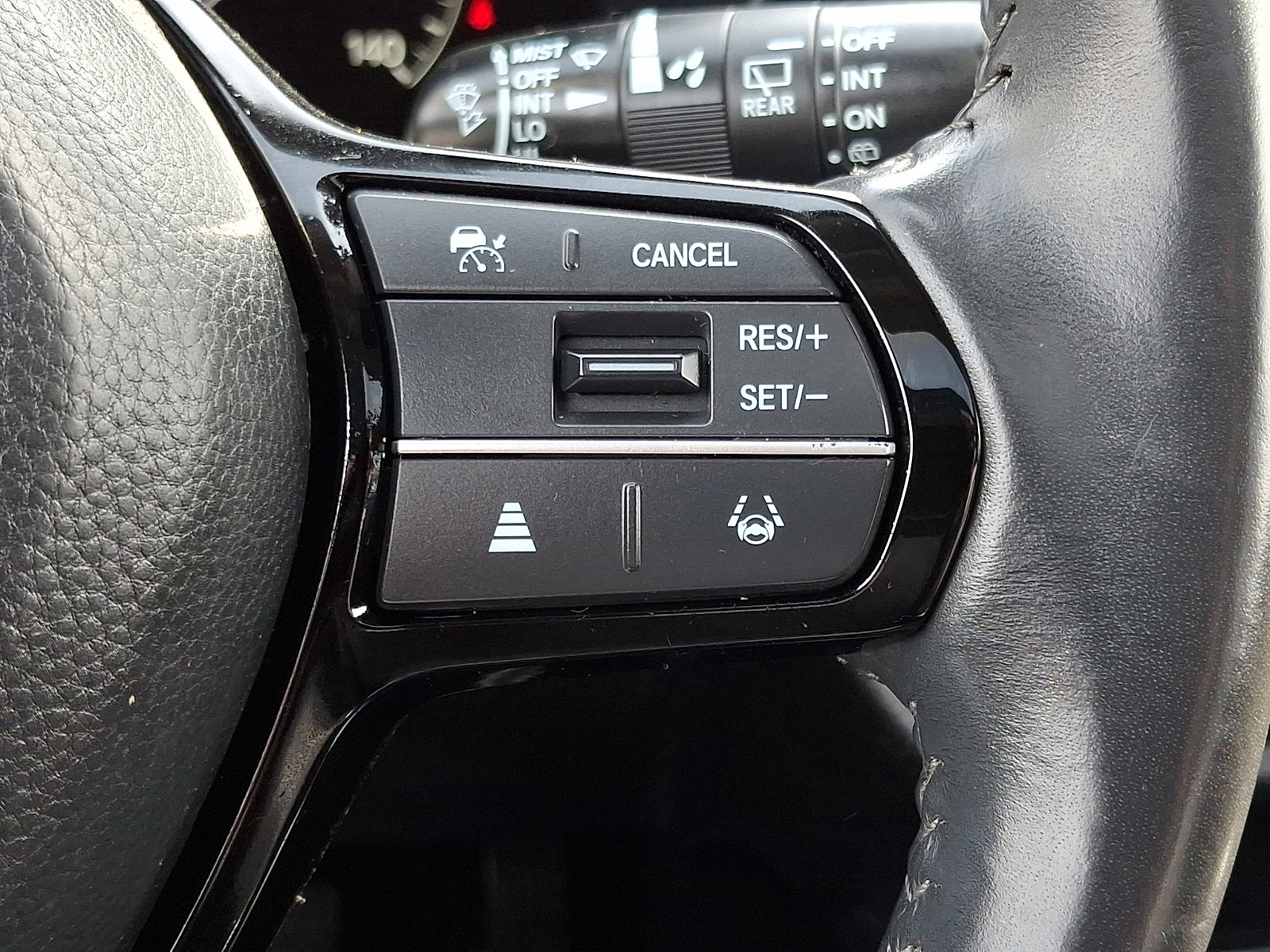 Used 2024 Honda HR-V EX-L image 22