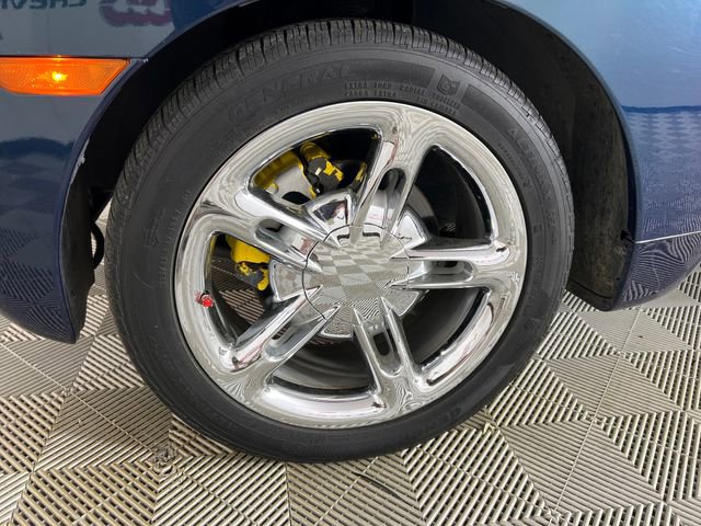 Used 2005 Chevrolet SSR Base w/ Preferred Equipment Group image 24