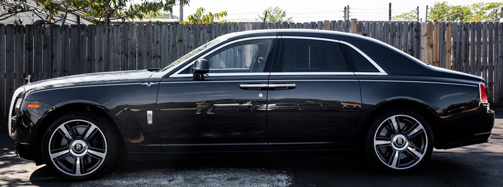 Used 2014 Rolls-Royce Ghost image 10