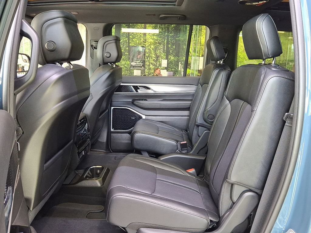 New 2026 Jeep Grand Wagoneer L Limited w/ Premium Group II image 6